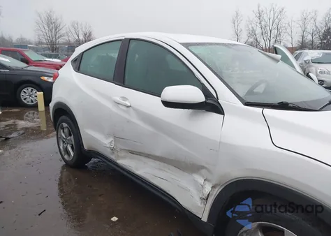 2019 Honda Hr-V Lx z USA, uszkodzony, nr VIN 3CZRU6H37KM701786